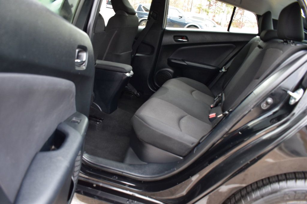 2022 Toyota Prius LE - 22950107 - 19