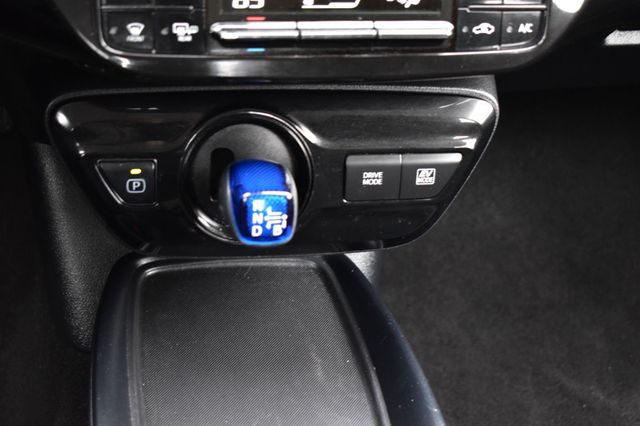 2022 Toyota Prius LE - 22950107 - 37