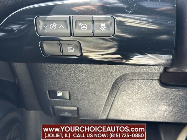 2022 Toyota Prius LE - 22865733 - 33