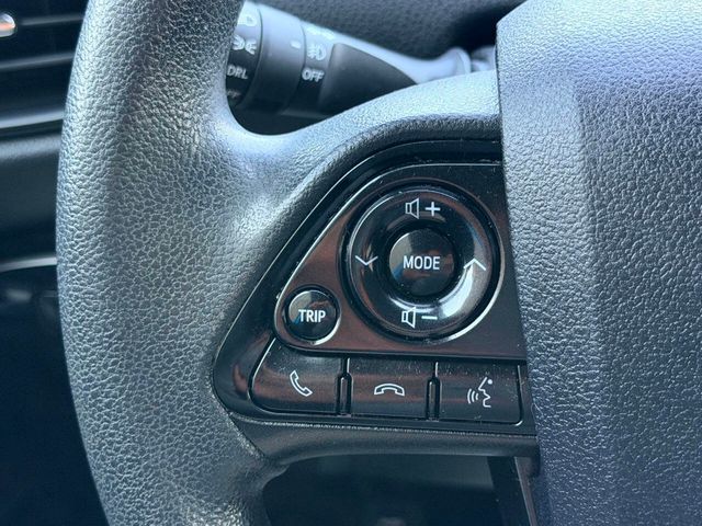 2022 Toyota Prius LE AWD-e - 23053543 - 29
