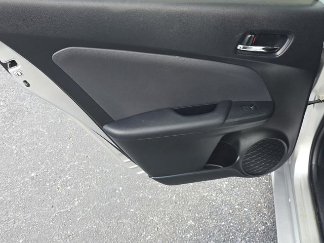 2022 Toyota Prius L Eco - 23089740 - 29