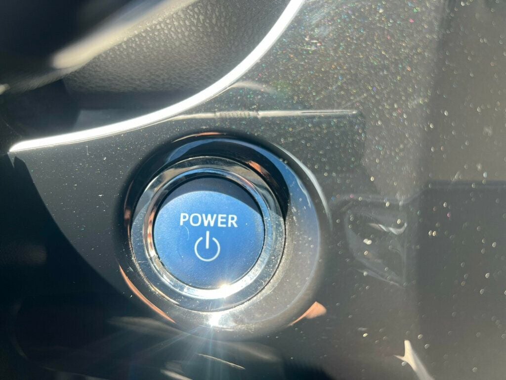 2022 Toyota Prius L Eco - 22822517 - 20