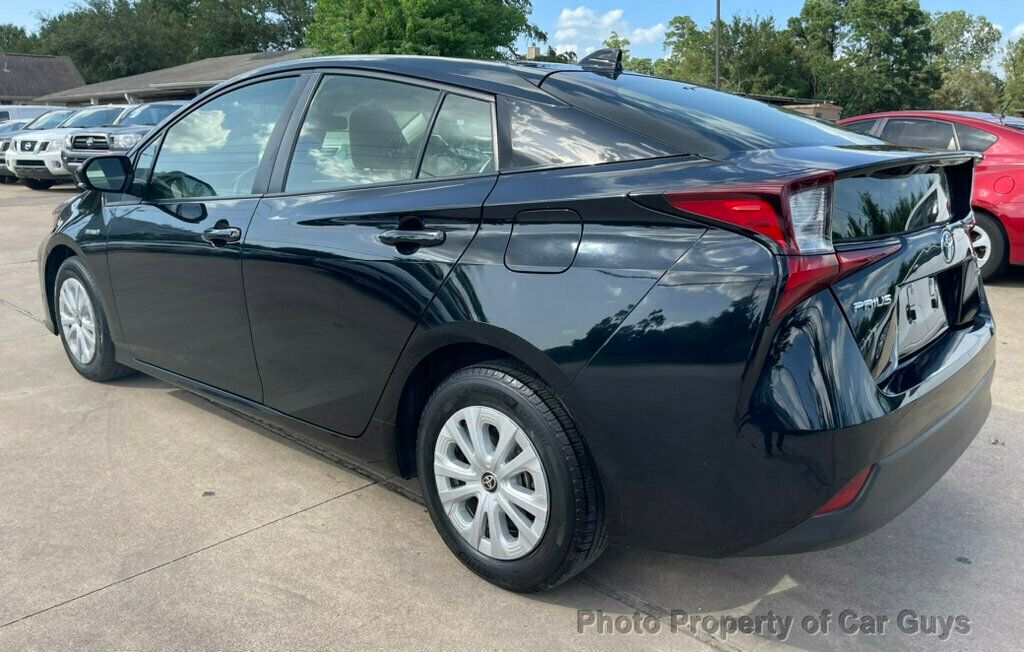 2022 Toyota Prius L Eco - 22530985 - 9