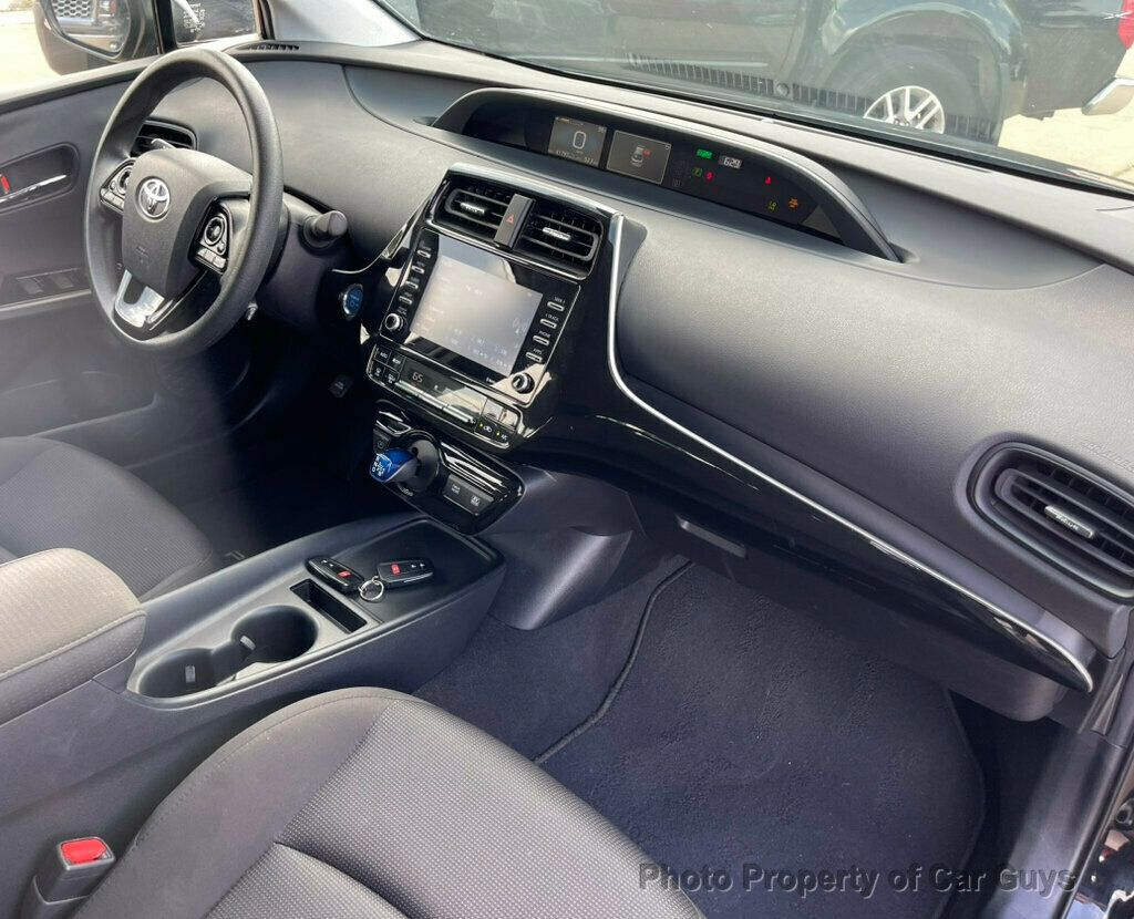 2022 Toyota Prius L Eco - 22530985 - 19