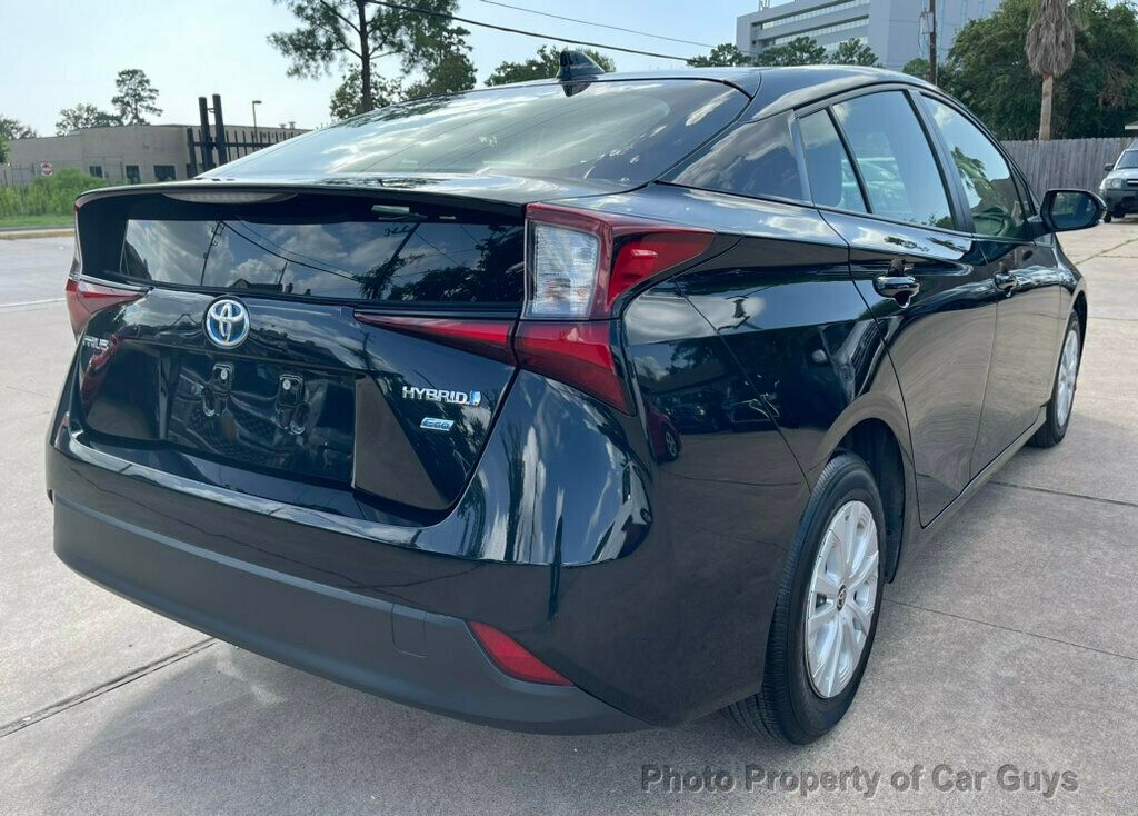 2022 Toyota Prius L Eco - 22530985 - 6