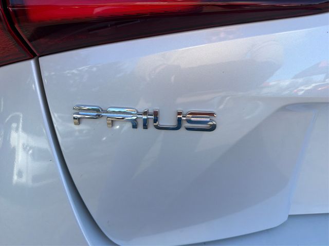 2022 Toyota Prius Limited - 22983914 - 24