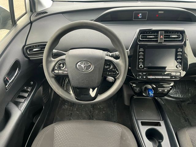 2022 Toyota Prius SPECIOUS SEDAN, GAS SAVER! - 22987505 - 12