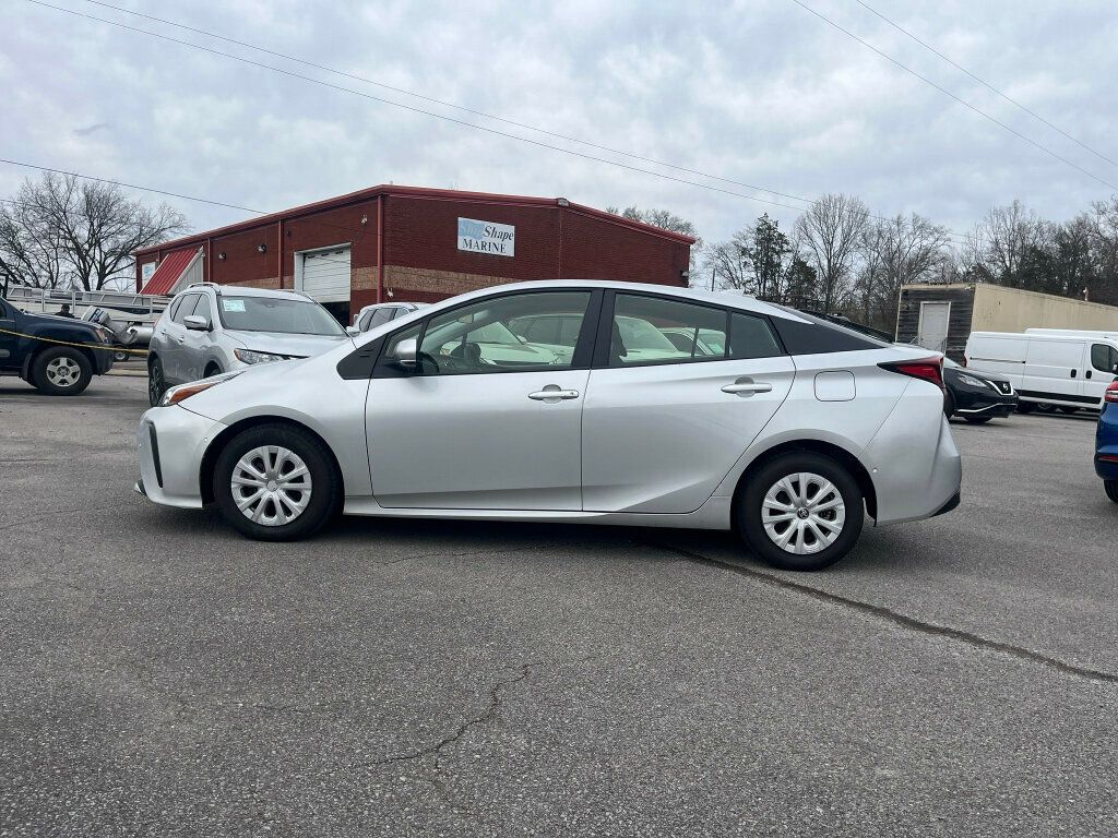 2022 Toyota Prius SPECIOUS SEDAN, GAS SAVER! - 22987505 - 6