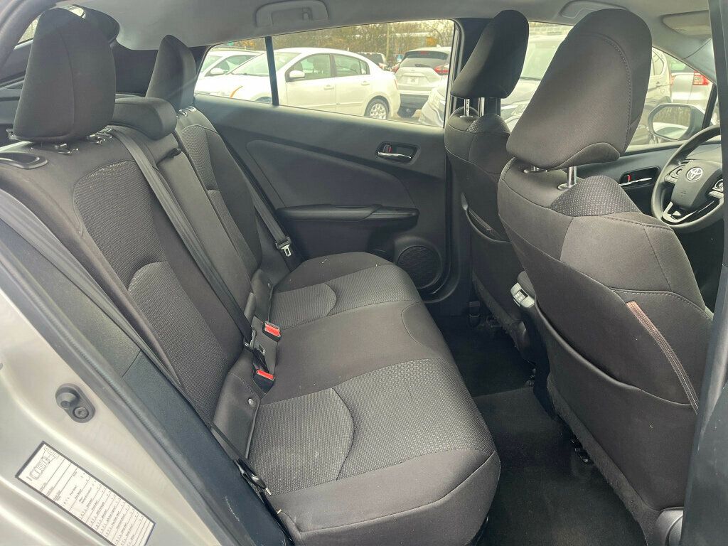 2022 Toyota Prius SPECIOUS SEDAN, GAS SAVER! - 22987505 - 8