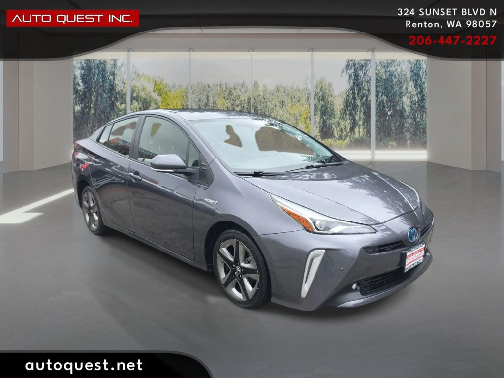 Toyota Prius photo 3