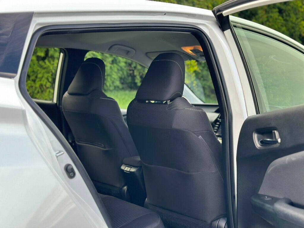 2022 Toyota Prius Prime LE photo 22