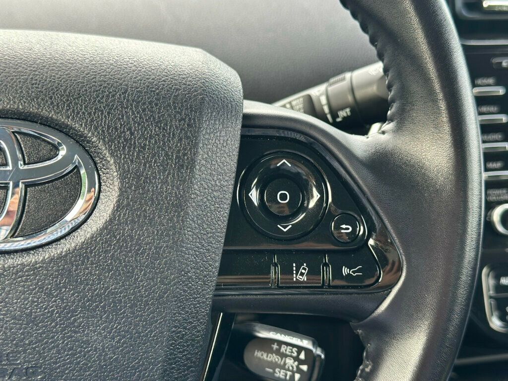 2022 Toyota Prius Prime LE photo 34
