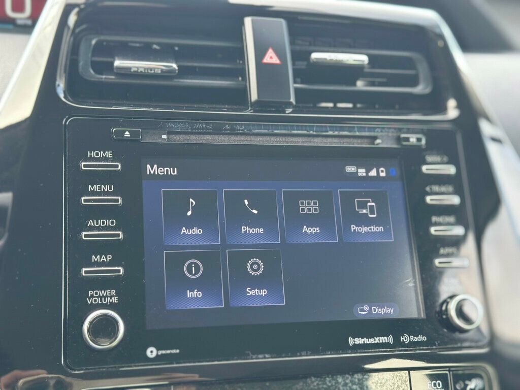 2022 Toyota Prius Prime LE photo 38