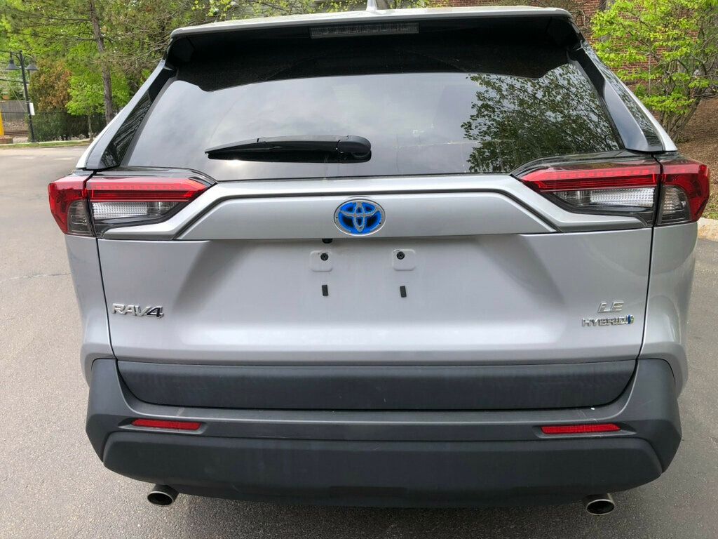 2022 Toyota RAV4 Hybrid LE AWD - 23023553 - 3