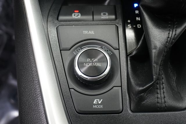 2022 Toyota RAV4 Hybrid LE AWD - 22984631 - 17