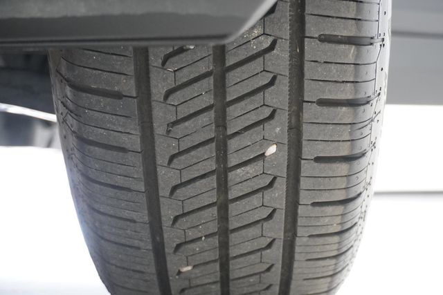 2022 Toyota RAV4 Hybrid LE AWD - 22984631 - 24