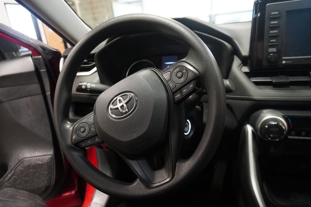 2022 Toyota RAV4 Hybrid LE AWD - 22989091 - 10