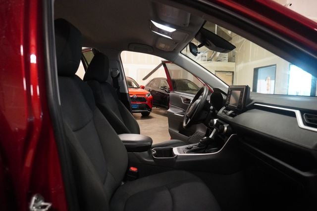 2022 Toyota RAV4 Hybrid LE AWD - 22989091 - 5