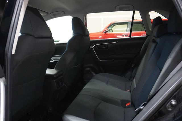 2022 Toyota RAV4 Hybrid LE AWD - 23022225 - 9
