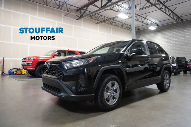 2022 Toyota RAV4 Hybrid LE AWD - 23022225 - 1