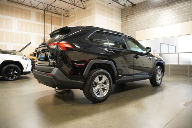 2022 Toyota RAV4 Hybrid LE AWD - 23022225 - 3