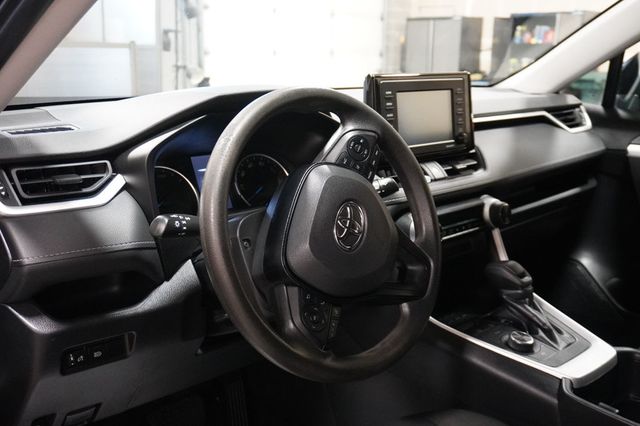 2022 Toyota RAV4 Hybrid LE AWD - 23022225 - 6