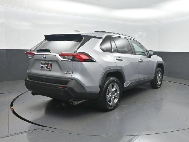 2022 Toyota RAV4 Hybrid LE AWD - 23080138 - 26