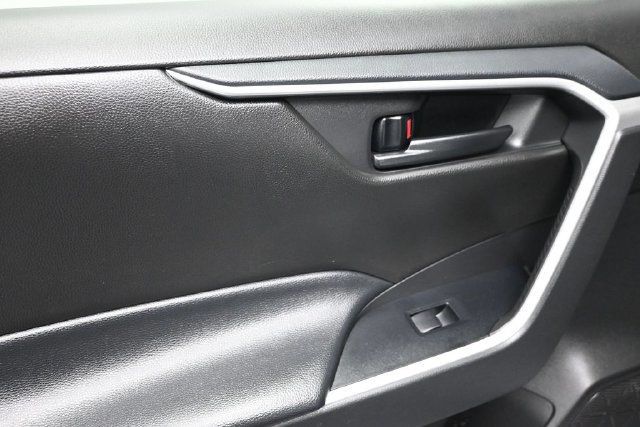 2022 Toyota RAV4 Hybrid LE AWD - 23080138 - 8