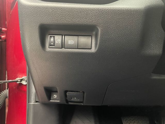 2022 Toyota RAV4 Hybrid LE AWD - 22931429 - 18