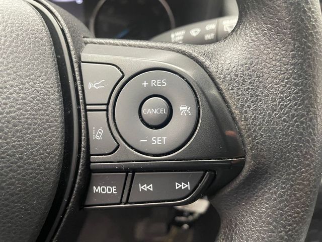 2022 Toyota RAV4 Hybrid LE AWD - 22931429 - 21