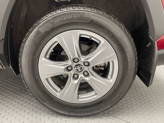 2022 Toyota RAV4 Hybrid LE AWD - 22931429 - 44