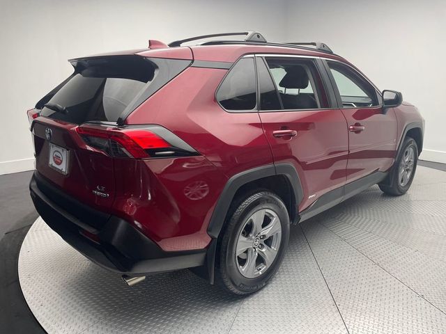 2022 Toyota RAV4 Hybrid LE AWD - 22931429 - 4