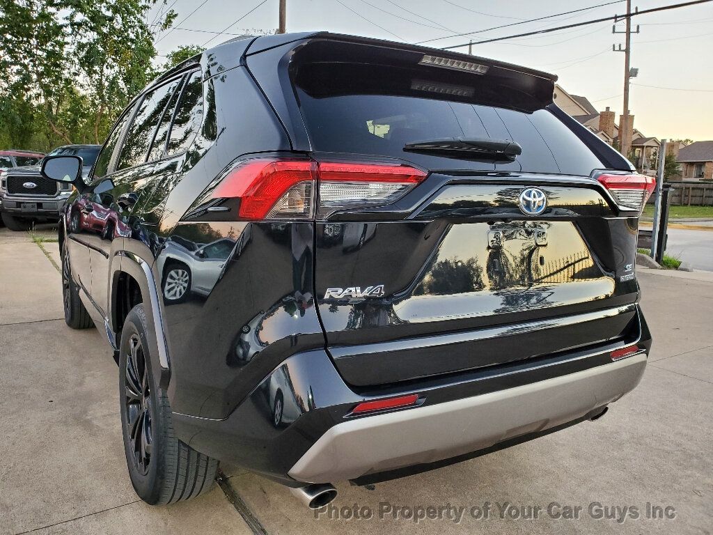 2022 Toyota RAV4 Hybrid SE AWD - 22678976 - 17