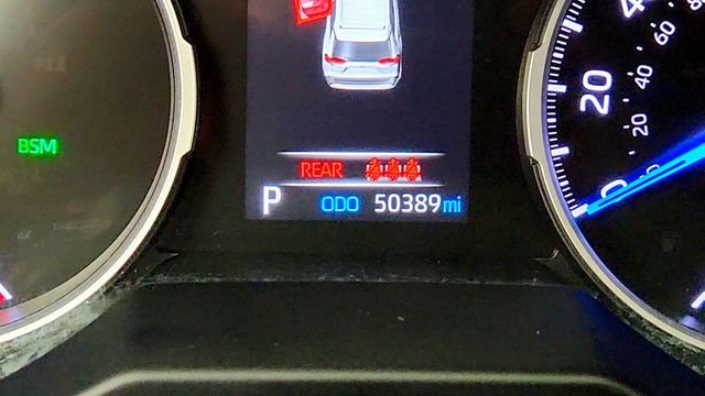 2022 Toyota RAV4 Hybrid SE AWD w/ Weather Pkg, Moonroof & Power Liftgate - 23098949 - 14