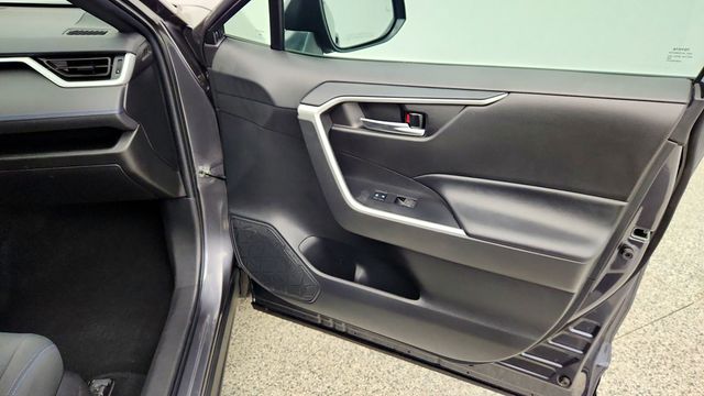 2022 Toyota RAV4 Hybrid SE AWD w/ Weather Pkg, Moonroof & Power Liftgate - 23098949 - 24