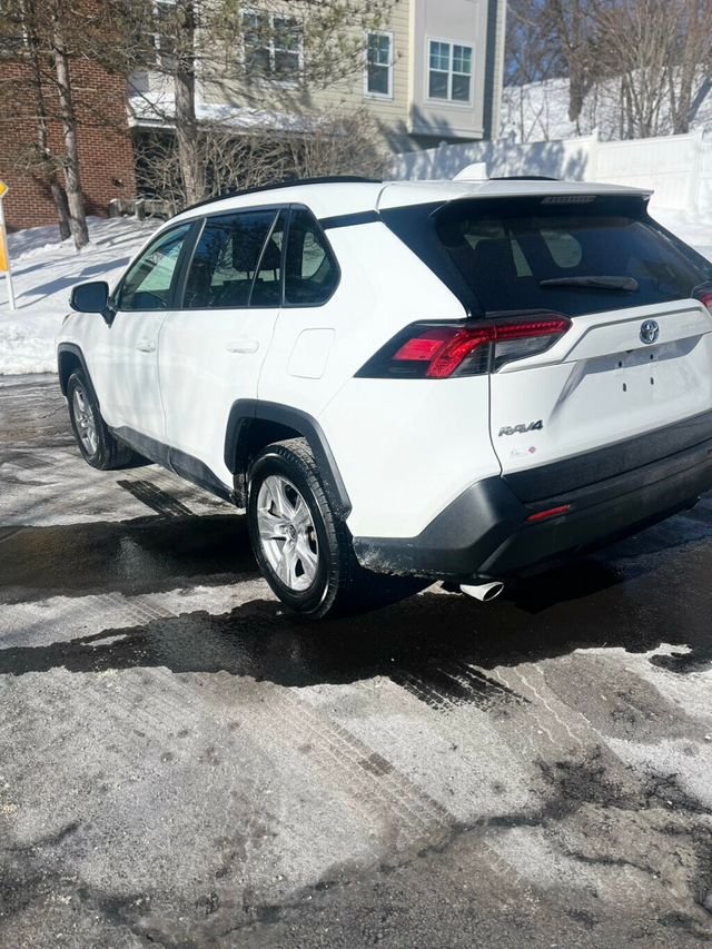 2022 Toyota RAV4 Hybrid XLE AWD - 22978322 - 5