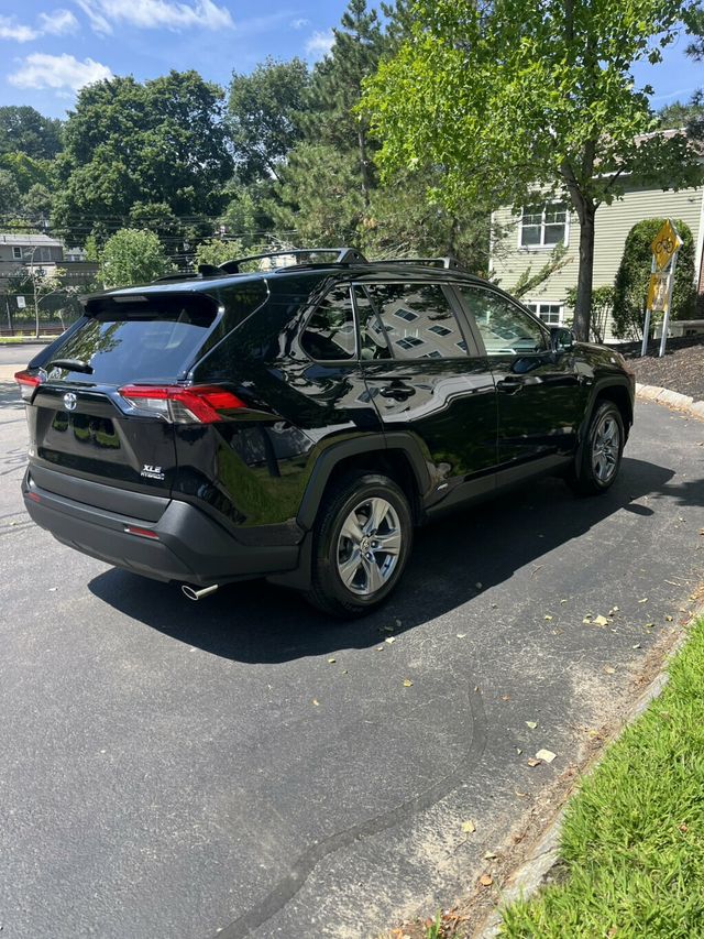 2022 Toyota RAV4 Hybrid XLE AWD - 23065147 - 3