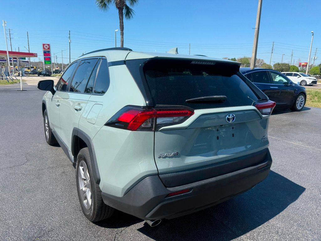 2022 Toyota RAV4 Hybrid XLE AWD - 22783120 - 6