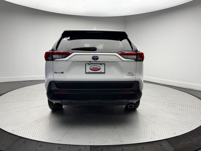 2022 Toyota RAV4 Hybrid XLE AWD - 23006165 - 22