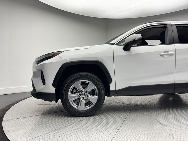 2022 Toyota RAV4 Hybrid XLE AWD - 23006165 - 5