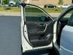 2022 Toyota RAV4 Hybrid XLE AWD - 23028510 - 17