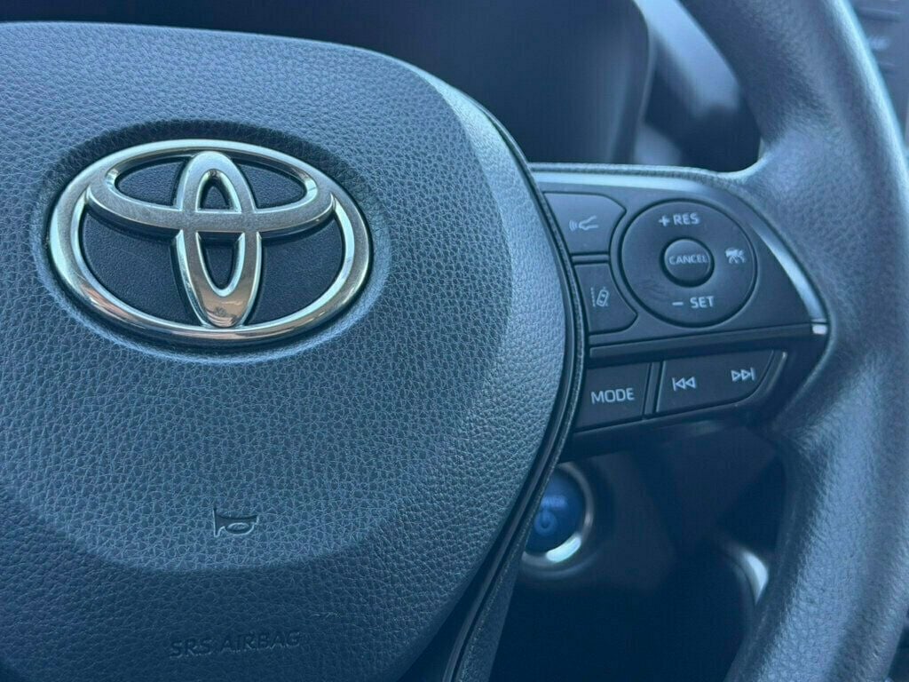 2022 Toyota RAV4 Hybrid XLE AWD - 23028510 - 29