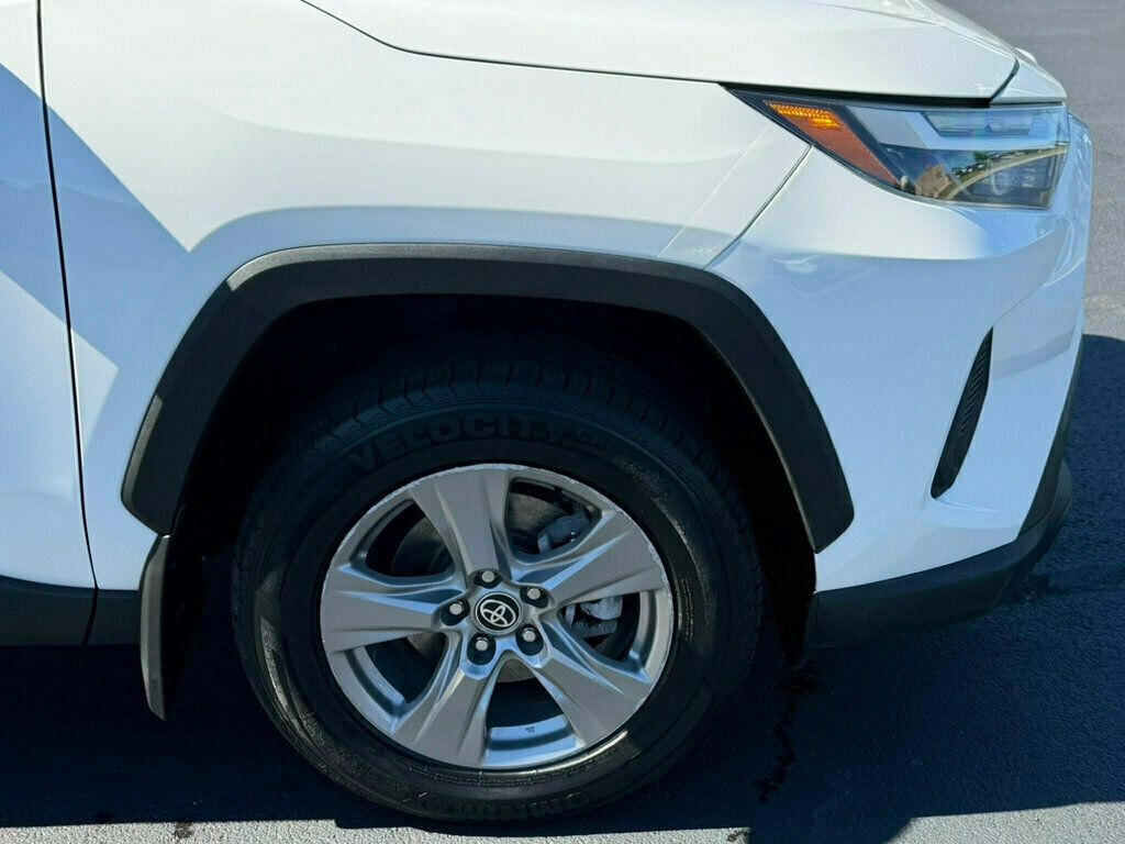2022 Toyota RAV4 Hybrid XLE AWD - 23028510 - 41
