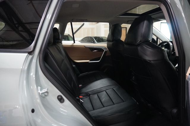 2022 Toyota RAV4 Hybrid XLE Premium AWD - 23037195 - 11