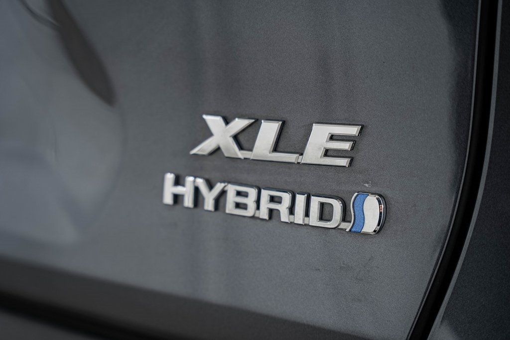 2022 Toyota RAV4 Hybrid XLE Premium AWD - 22401742 - 21