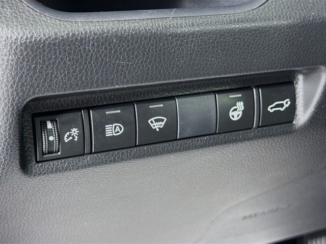 2022 Toyota RAV4 Hybrid XLE Premium AWD - 22969701 - 9