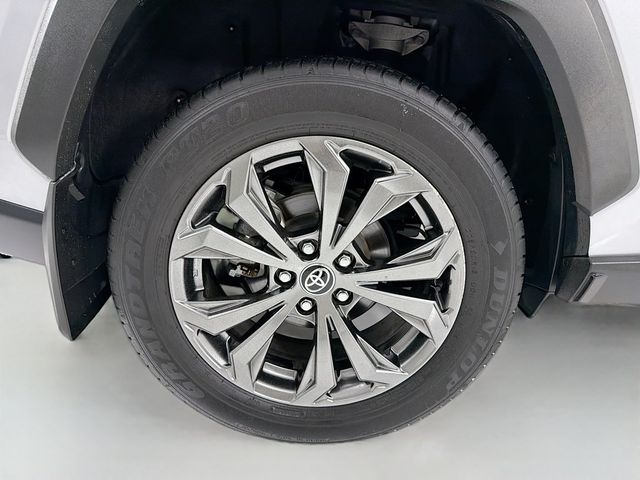 2022 Toyota RAV4 Hybrid XLE Premium AWD - 22969701 - 33