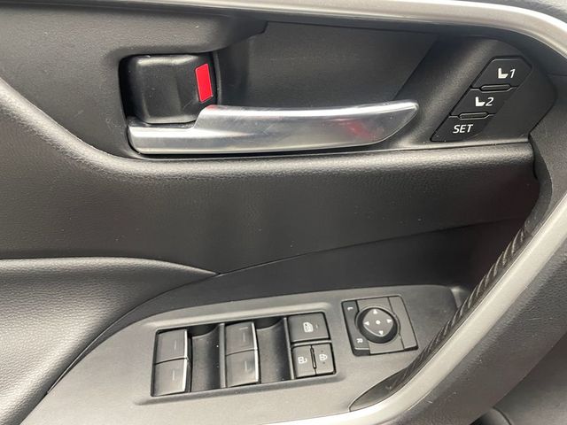 2022 Toyota RAV4 Hybrid XLE Premium AWD - 22942115 - 9