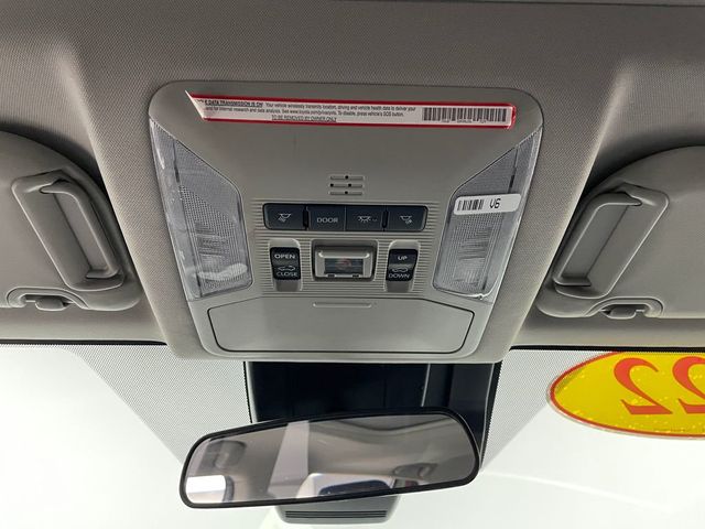 2022 Toyota RAV4 Hybrid XLE Premium AWD - 22942115 - 31