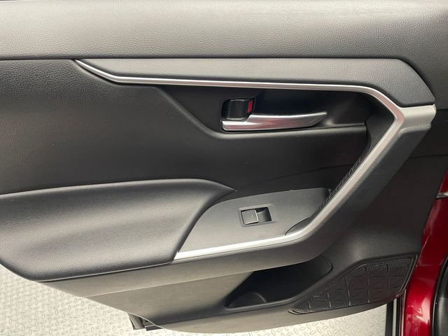 2022 Toyota RAV4 Hybrid XLE Premium AWD - 22942115 - 32
